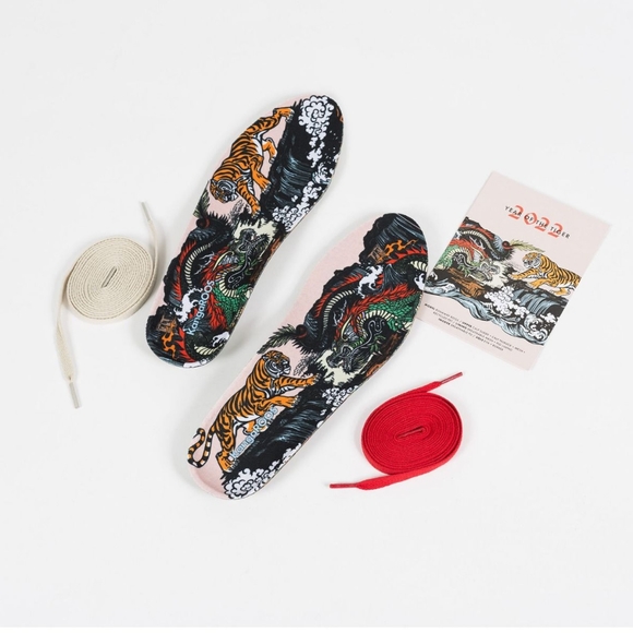 kangaROOS CNY Year Of The Tiger Sneakers • Size 44 • 030 of 350 Made - Picture 12 of 16